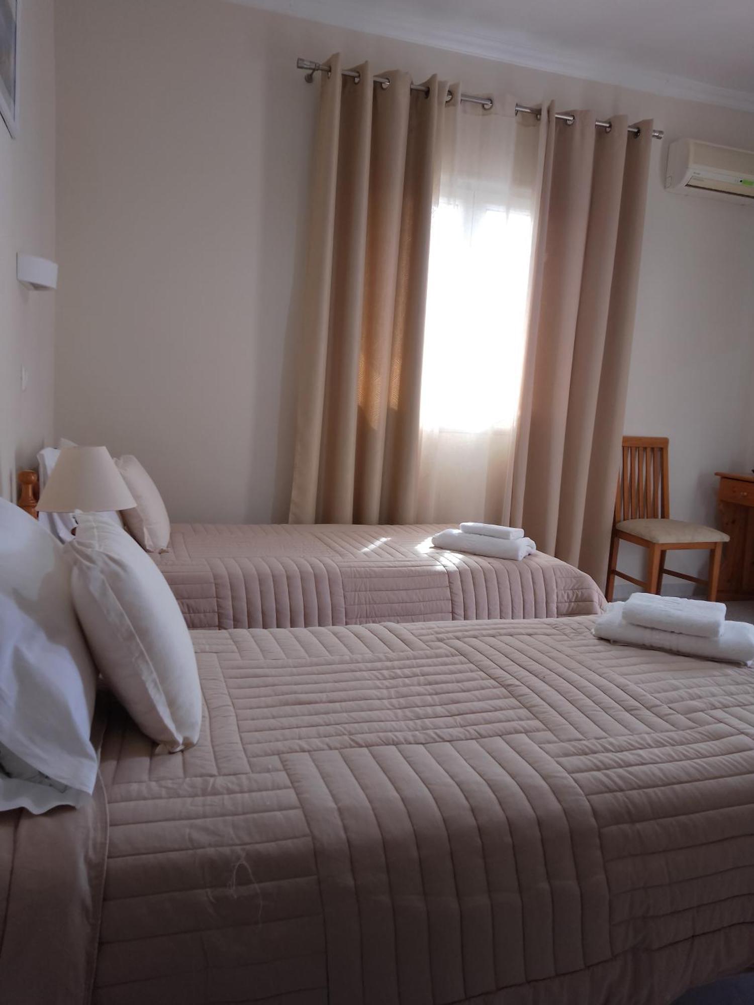 Vicky'S Guesthouse 카보스 외부 사진
