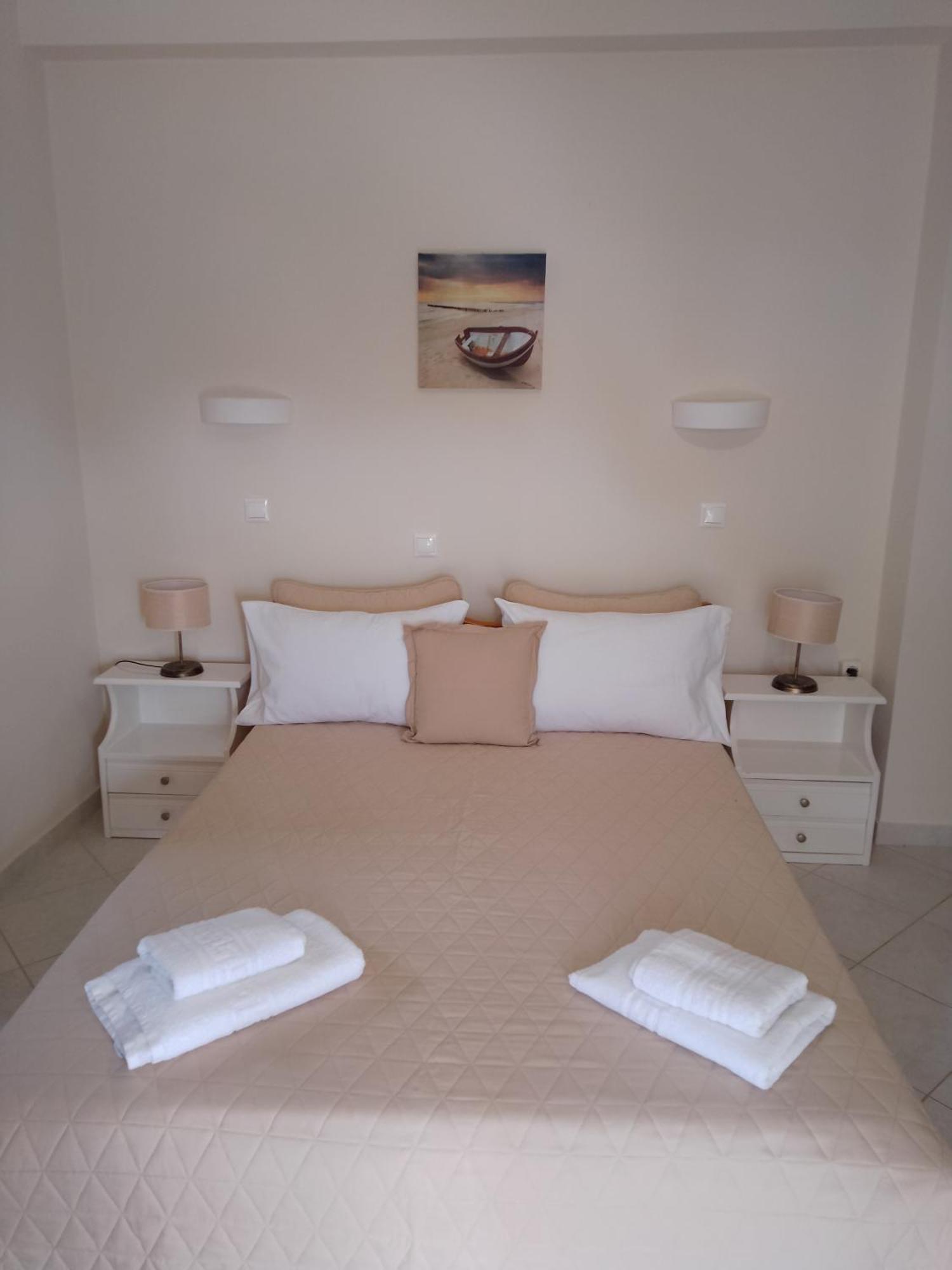 Vicky'S Guesthouse 카보스 외부 사진