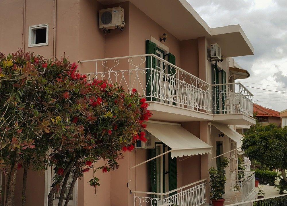 Vicky'S Guesthouse 카보스 외부 사진